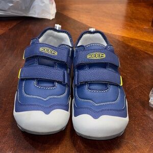 KEEN Kids' Navy and Gray Sneakers